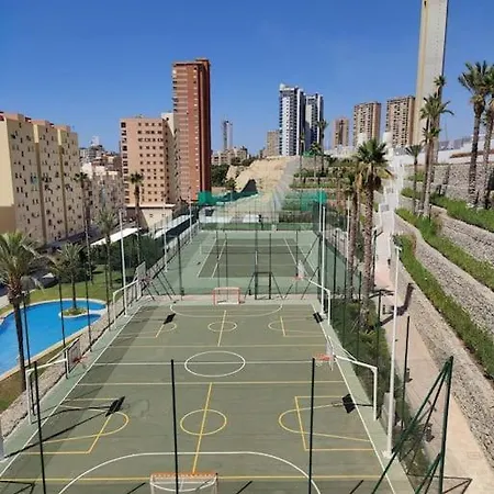 Sunset Cliffs Bright Oasis * בנידורם
